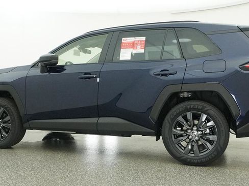 Used 2026 Toyota RAV4 XLE Premium FWD image 23