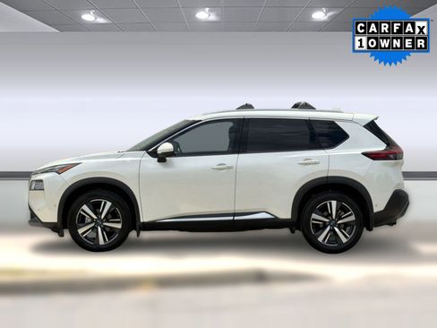 Used 2023 Nissan Rogue SL w/ SL Premium Package FWD image 2