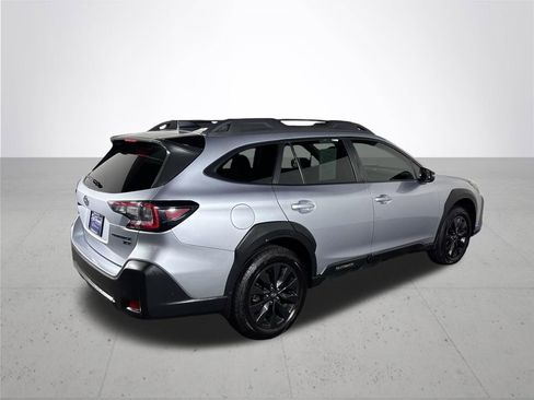 Used 2023 Subaru Outback Onyx Edition XT AWD/4WD image 6