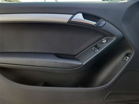 Used 2013 Audi A5 2.0T Premium image 12