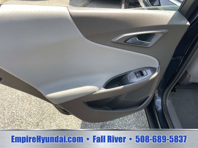 Used 2023 Chevrolet Malibu LT FWD image 17