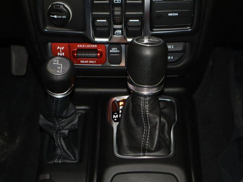 New 2026 Jeep Gladiator Willys image 13