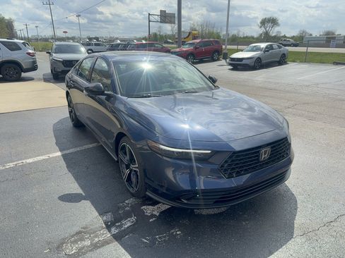 New 2026 Honda Accord SE image 3