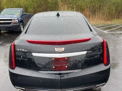 Used 2016 Cadillac XTS Luxury AWD/4WD image 7