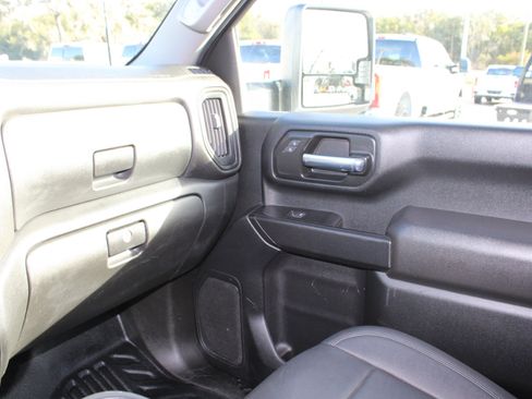 Used 2020 Chevrolet Silverado 3500 W/T w/ WT Convenience Package image 17