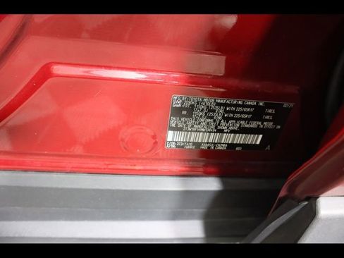 Used 2021 Toyota RAV4 XLE w/ Convenience Package image 31