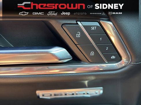 Used 2024 GMC Sierra 1500 Denali w/ Denali Reserve Package AWD/4WD image 18