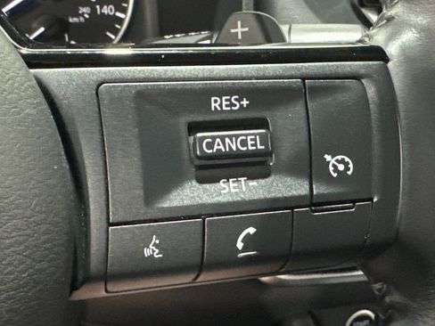 Used 2021 Nissan Rogue S image 6