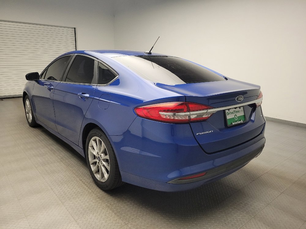 Used 2017 Ford Fusion SE FWD image 5
