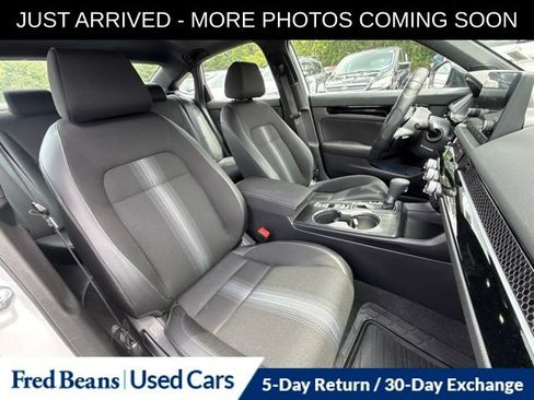 Used 2025 Honda Civic Sport image 15