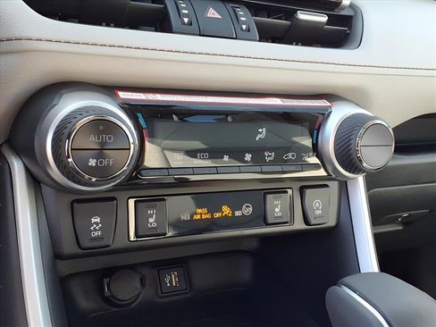 New 2025 Toyota RAV4 XLE Premium image 19