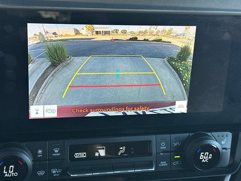 Used 2025 Toyota Grand Highlander XLE image 22