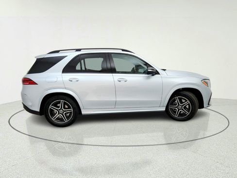 New 2026 Mercedes-Benz GLE 580 4MATIC image 7