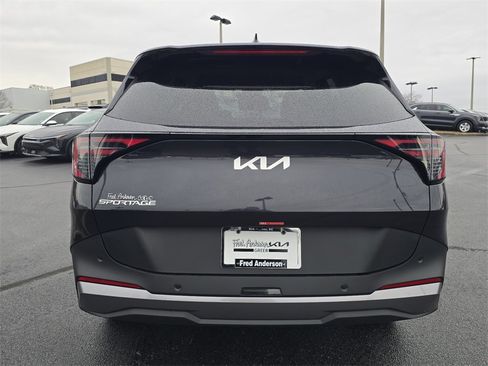 New 2026 Kia Sportage LX w/ LX Convenience Package image 4