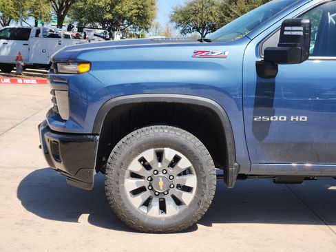 New 2026 Chevrolet Silverado 2500 Custom w/ Custom Value Package image 16
