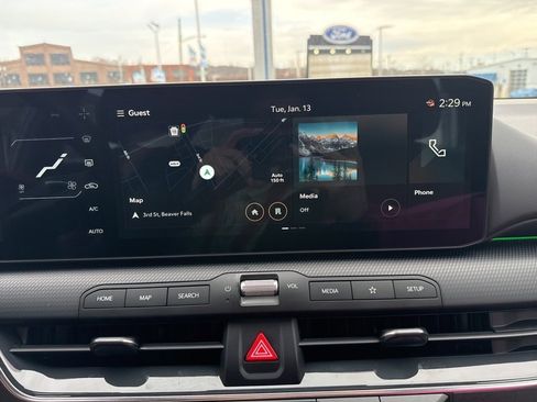 New 2025 Kia K4 GT-Line Turbo image 33