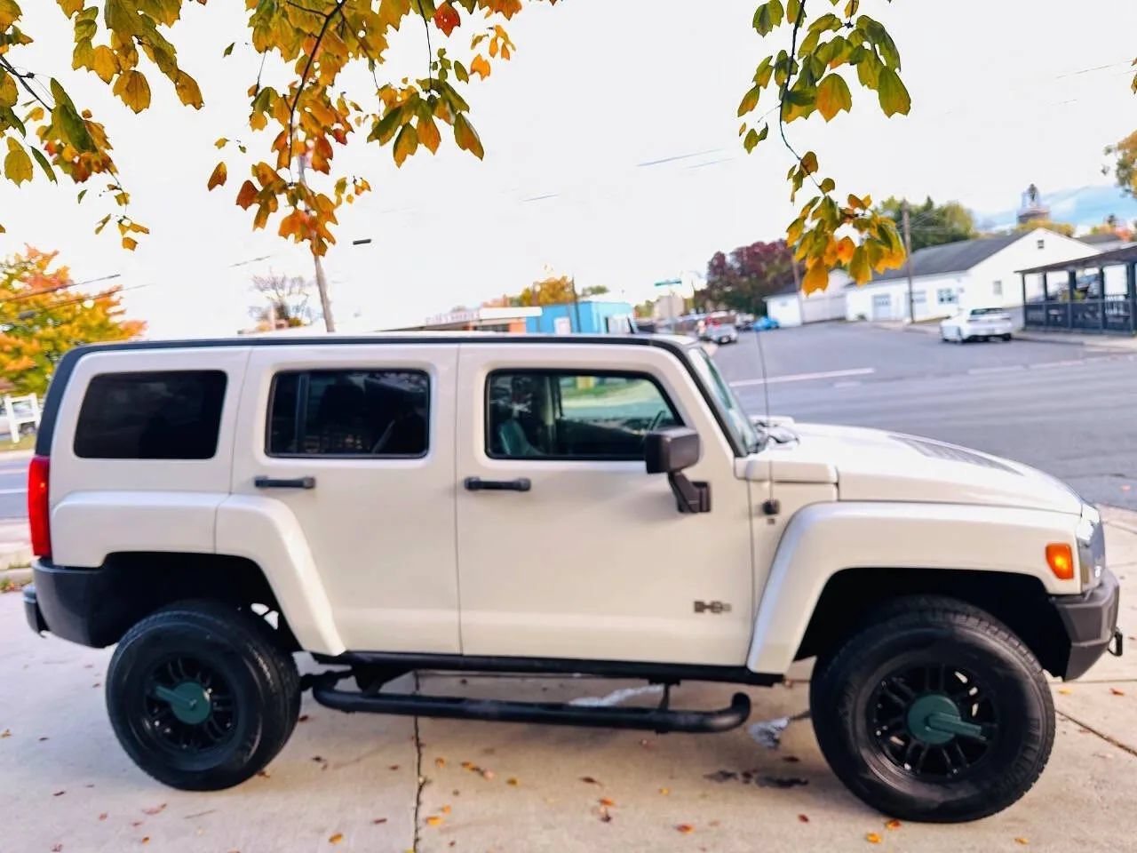 Used 2007 HUMMER H3 AWD/4WD image 6