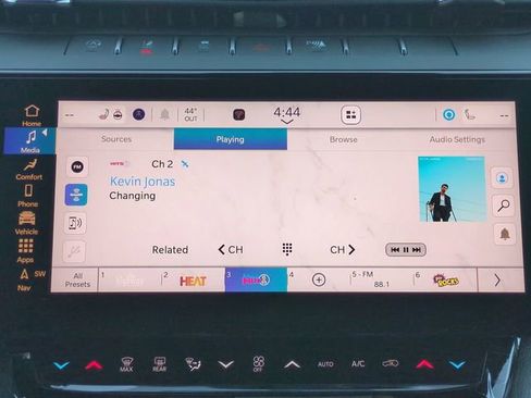 New 2026 Jeep Grand Cherokee Limited image 18