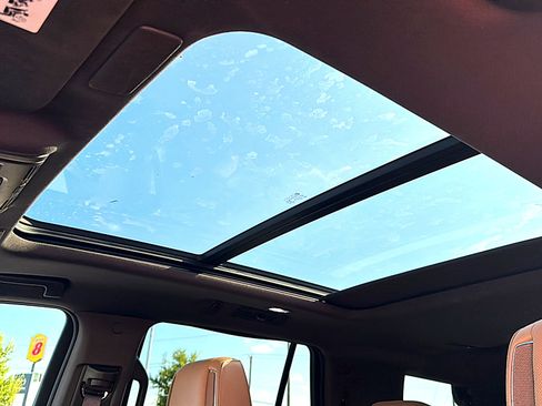 Used 2021 Cadillac Escalade Sport RWD image 16
