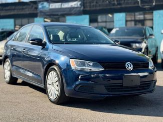 Used 2014 Volkswagen Jetta SE FWD video 1