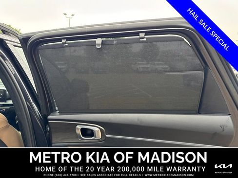 Used 2025 Kia Sorento SX Prestige w/ Olive Brown Leather Package AWD/4WD image 47