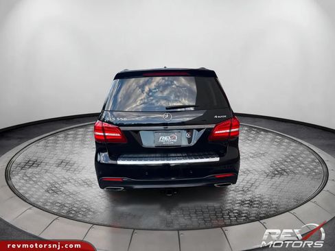Used 2017 Mercedes-Benz GLS 550 4MATIC image 4