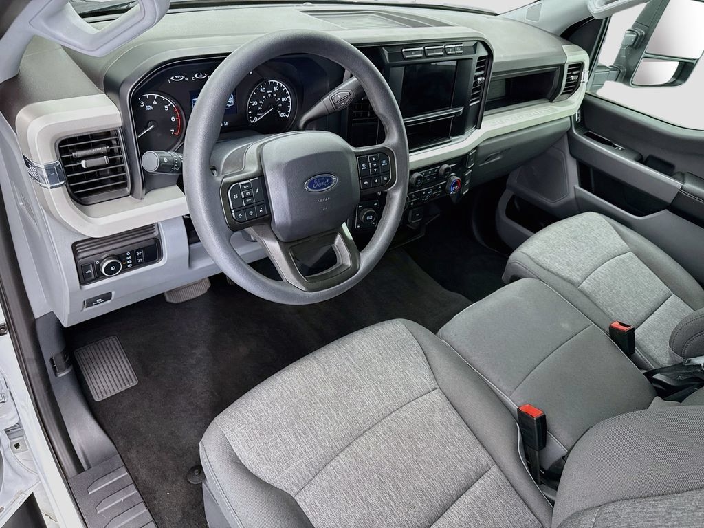 Used 2024 Ford F350 XL w/ STX Appearance Package AWD/4WD image 9