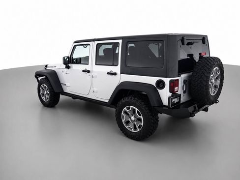 Used 2012 Jeep Wrangler Unlimited Rubicon w/ Connectivity Group AWD/4WD image 7