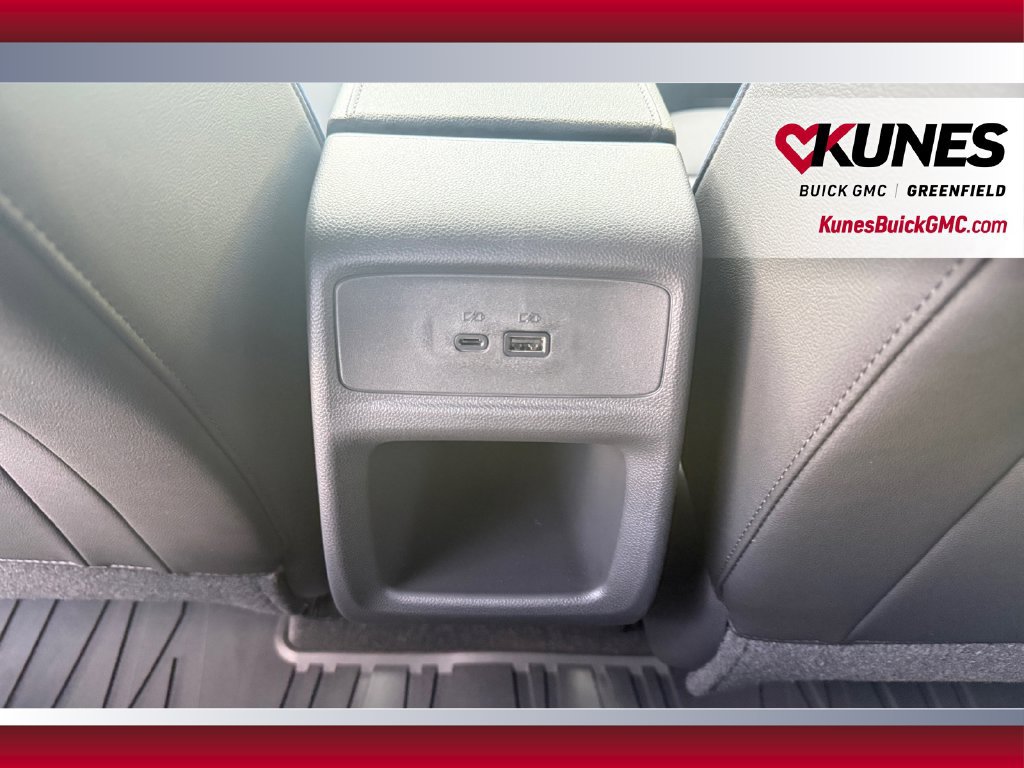 New 2026 Buick Envista Sport Touring w/ Convenience I Package FWD image 35