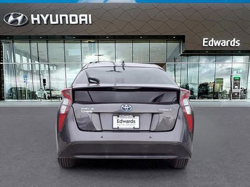 Used 2017 Toyota Prius Four image 6