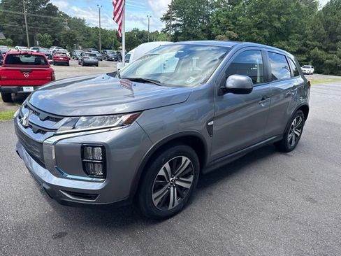 Used 2020 Mitsubishi Outlander Sport Black Edition FWD image 3