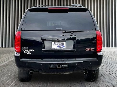 Used 2011 GMC Yukon SLT w/ SLT-2 Equipment Package AWD/4WD image 4