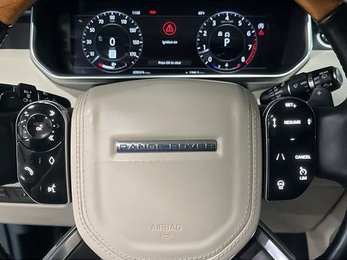Used 2019 Land Rover Range Rover Supercharged AWD/4WD image 11