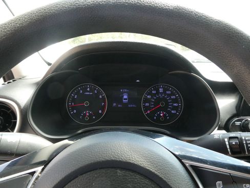 Used 2020 Kia Forte LXS image 14