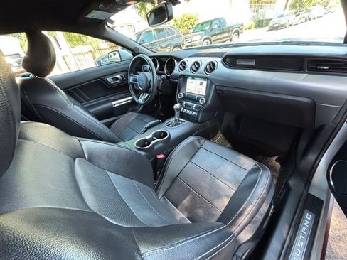 Used 2018 Ford Mustang GT Premium RWD image 44