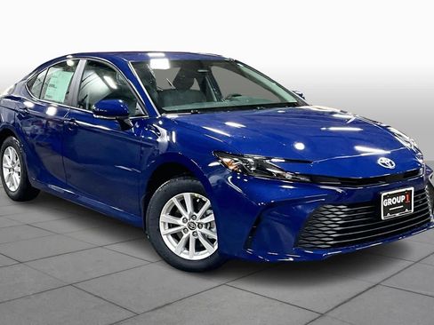 New 2026 Toyota Camry LE image 2