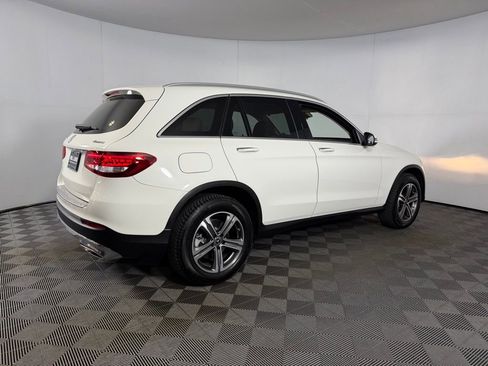 Used 2019 Mercedes-Benz GLC 300 4MATIC image 5