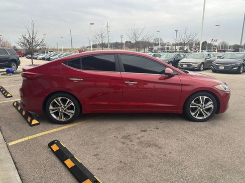 Used 2017 Hyundai Elantra Limited w/ Limited Tech Package 04 image 4