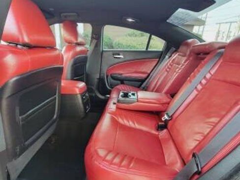 Used 2022 Dodge Charger Scat Pack RWD image 6