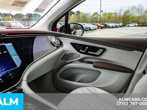 Used 2023 Mercedes-Benz EQS 580 4MATIC SUV image 46