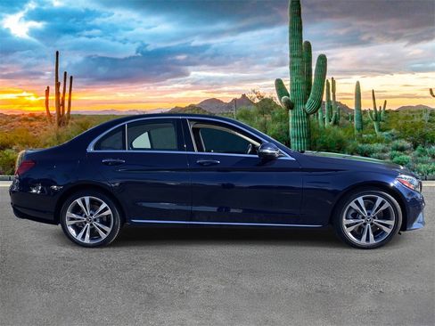 Used 2019 Mercedes-Benz C 300 C 300 image 2