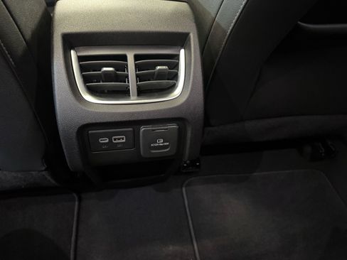 Used 2023 Chevrolet Blazer Premier w/ Driver Confidence II Package image 13