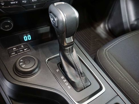 Used 2019 Ford Ranger XLT w/ Equipment Group 301A Mid image 21