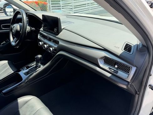 Used 2024 Acura Integra FWD image 17