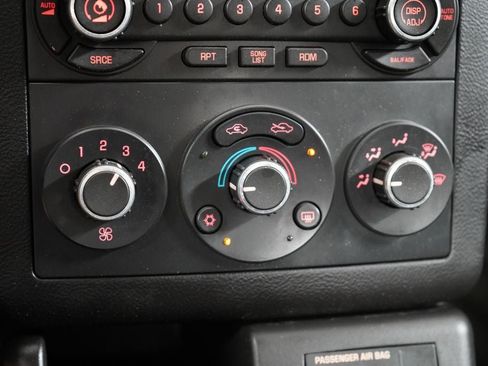 Used 2007 Pontiac G6 GT FWD image 23