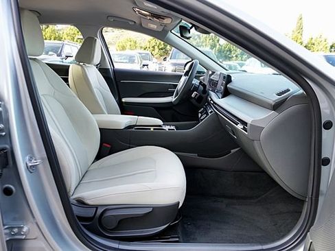 Certified 2024 Hyundai Sonata SEL image 11