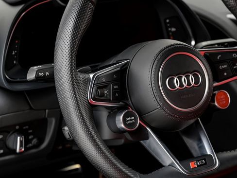 Used 2020 Audi R8 V10 w/ 20" Wheel Package image 18