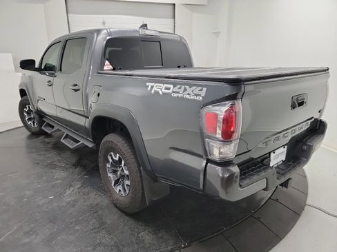 Used 2023 Toyota Tacoma TRD Off-Road image 6