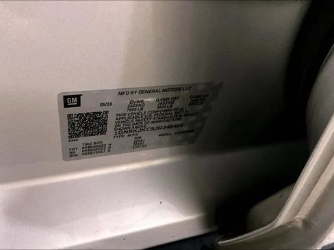 Used 2018 Chevrolet Suburban Premier AWD/4WD image 31