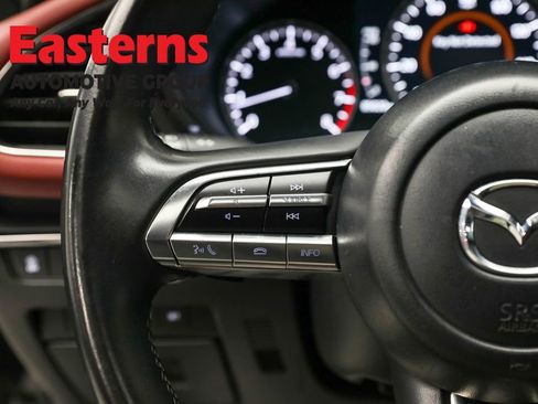 Used 2021 MAZDA MAZDA3 s image 15